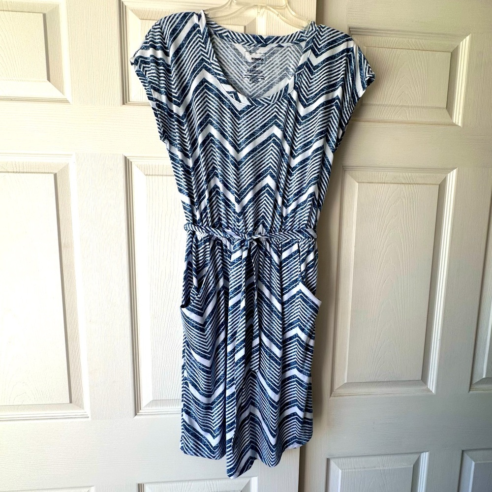 Dress, Women’s Medium